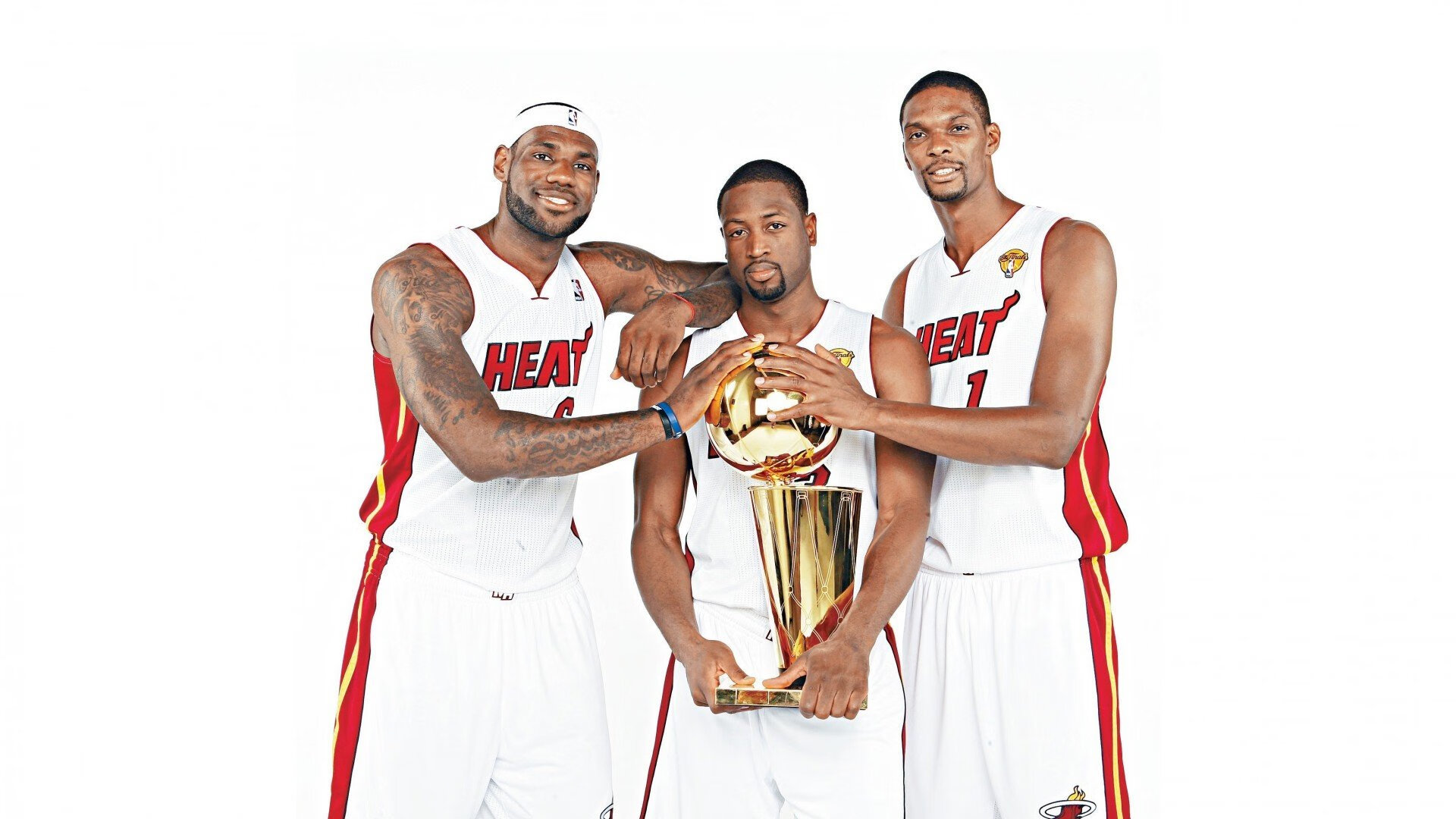 鹈鹕压制尼克斯，福克斯成为关键先生