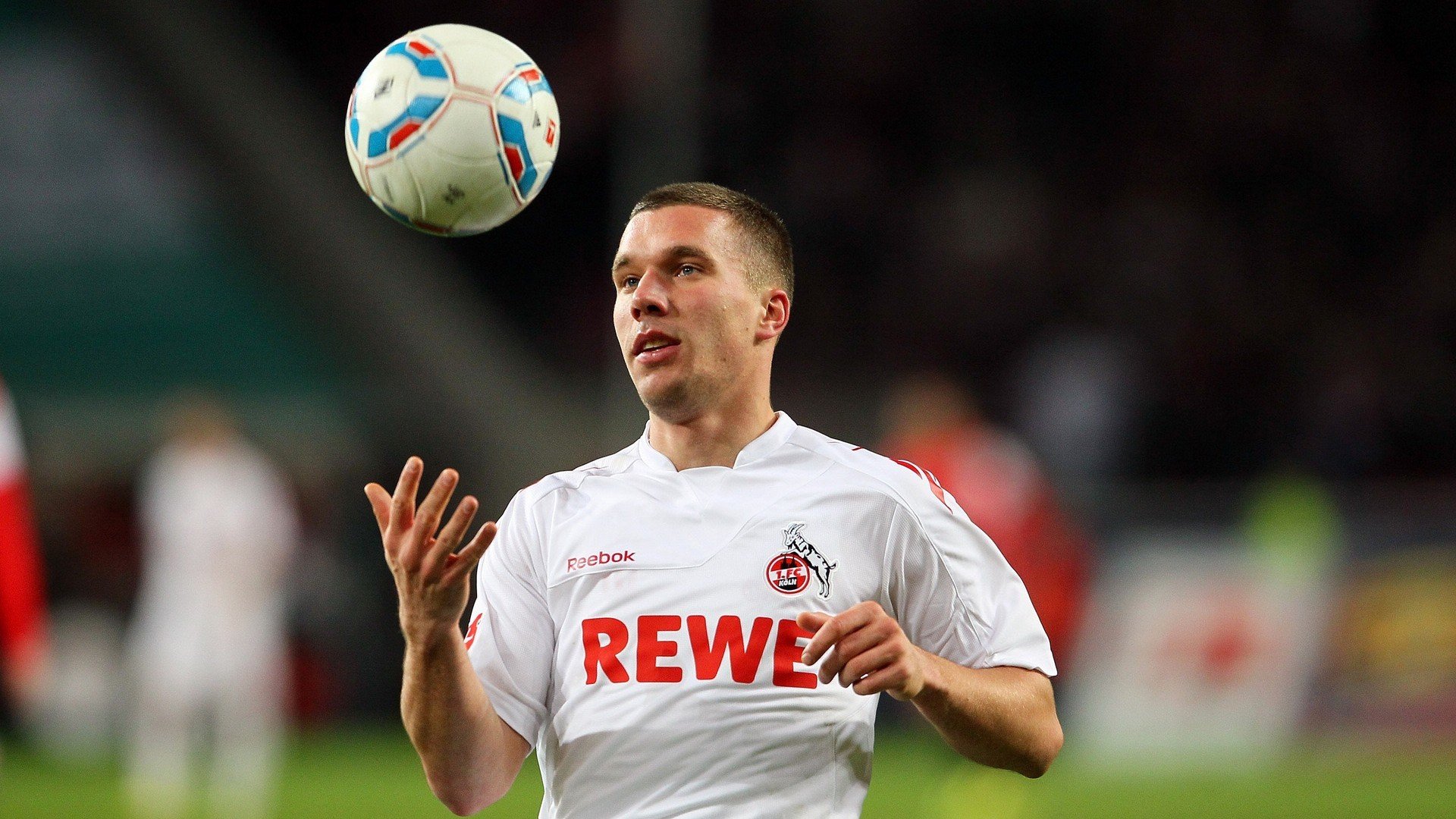 波尔点燃赛场，奥地利队力克瑞典队，一场技术与激情的完美交响